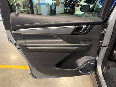 2026 Buick Enclave Preferred w/ Technology & Trailering Pkg