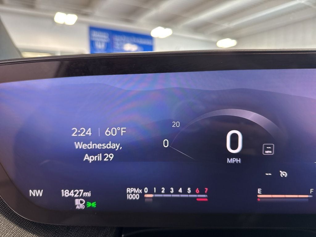 2025 Buick Enclave Preferred 1SD AWD w/ Technology Pkg