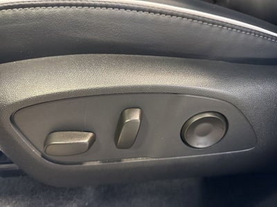 2025 Buick Enclave Preferred 1SD AWD w/ Technology Pkg