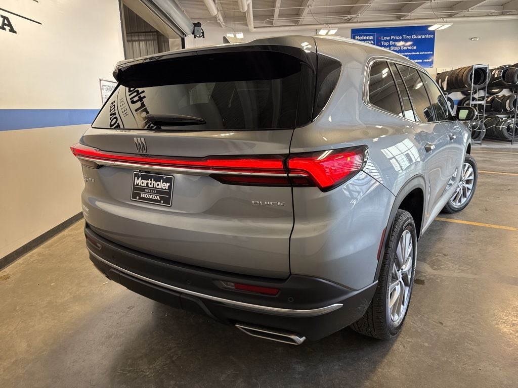 2025 Buick Enclave Preferred 1SD AWD w/ Technology Pkg
