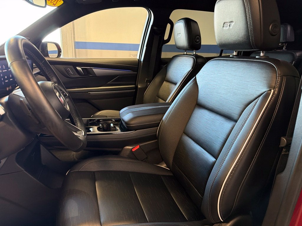 2026 Buick Enclave Sport Touring w/ Technology & Tow Pkg