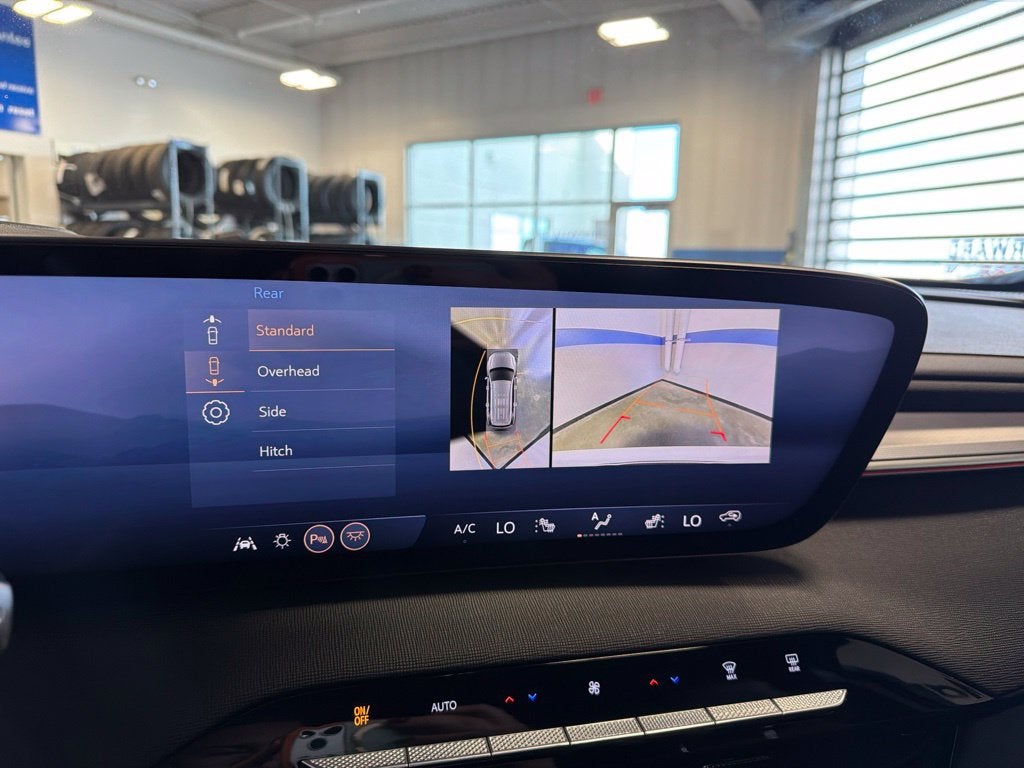 2026 Buick Enclave Sport Touring w/ Technology & Towing Pkg
