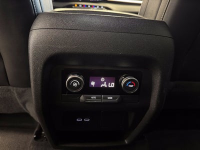 2026 Buick Enclave Sport Touring w/ Technology & Towing Pkg