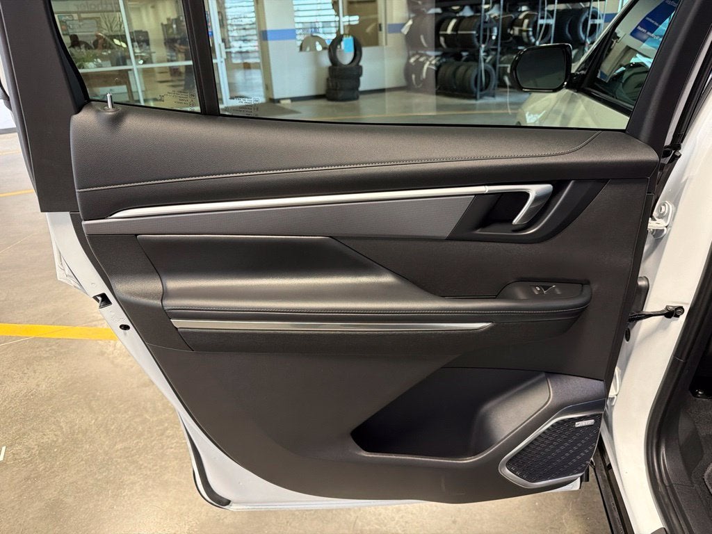 2026 Buick Enclave Sport Touring w/ Technology & Towing Pkg