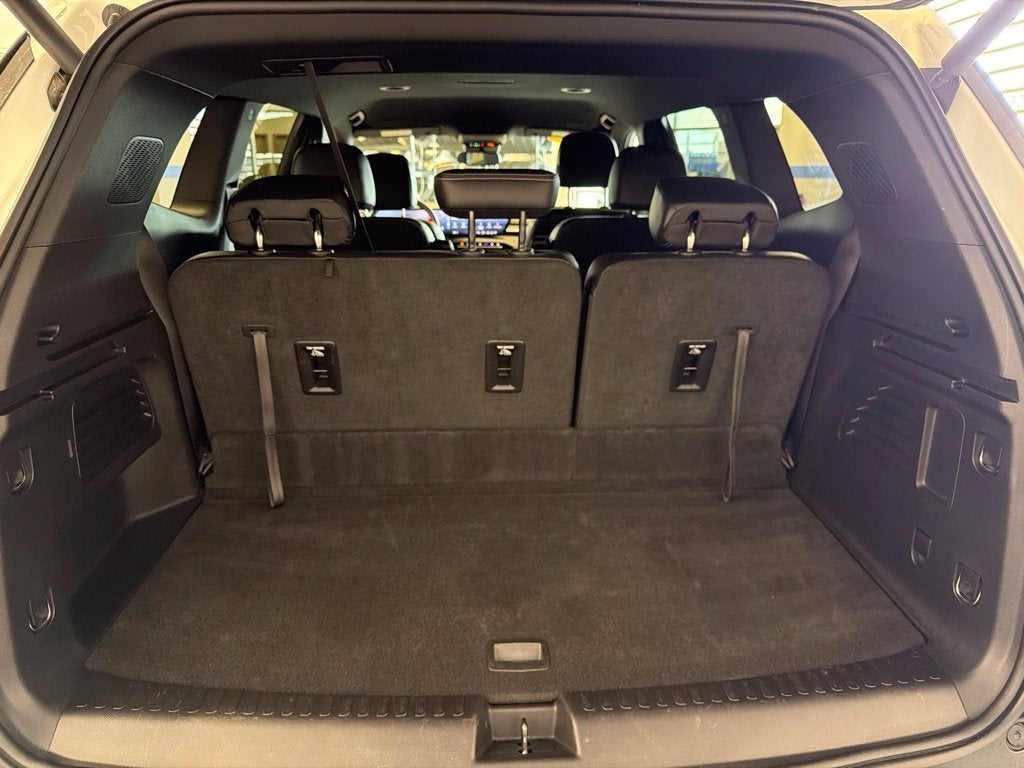 2026 Buick Enclave Sport Touring w/ Technology & Towing Pkg
