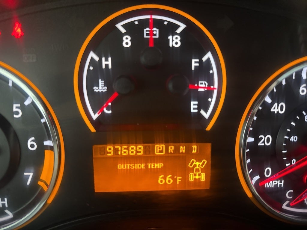 2015 Nissan Armada SL w/ Moonroof