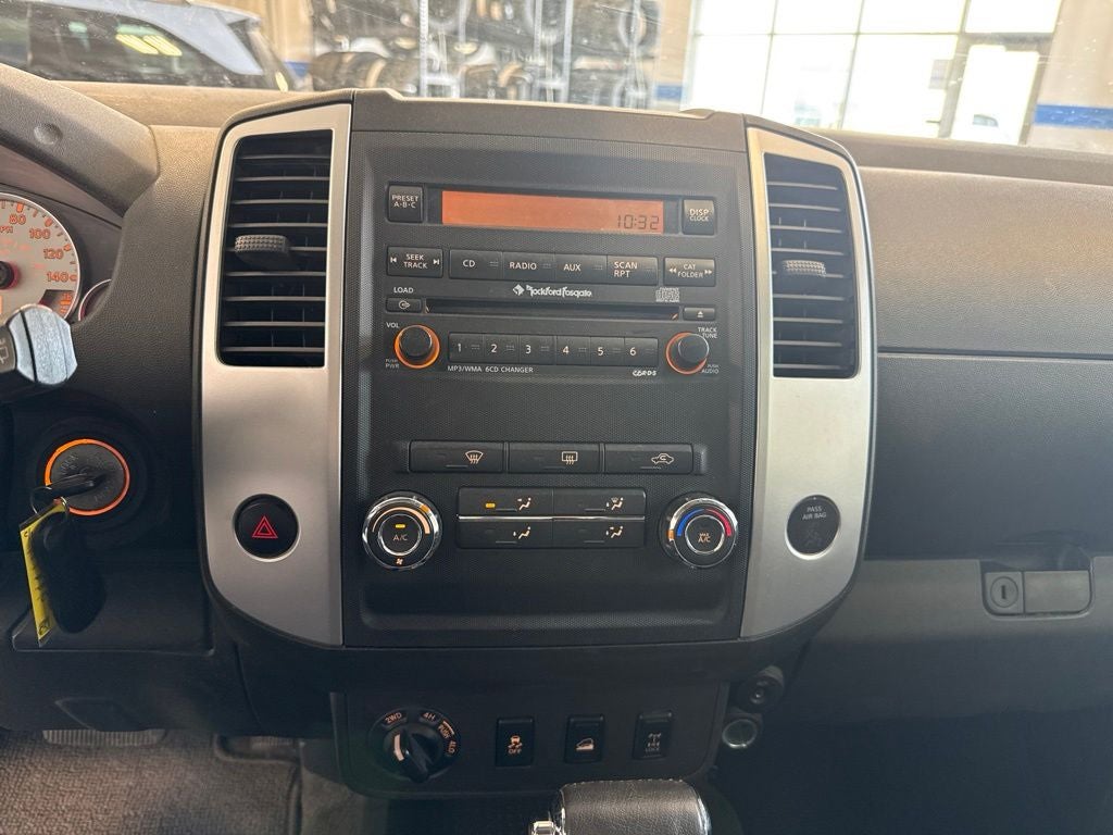 2012 Nissan Xterra PRO-4X w/ Leather Pkg