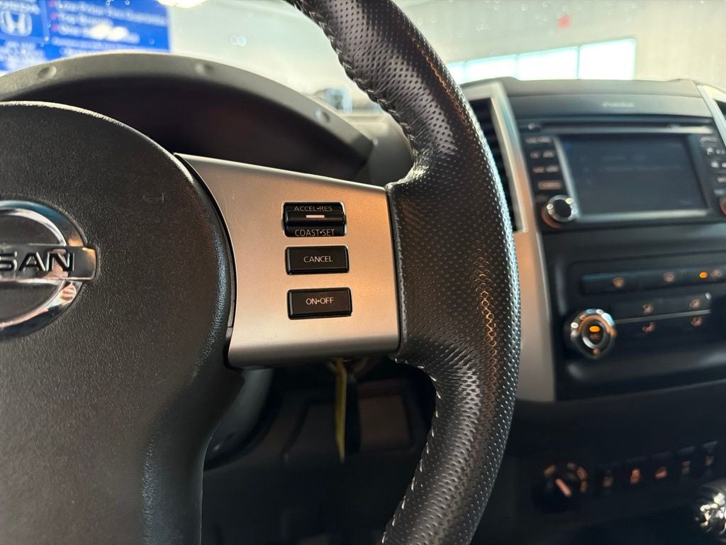 2014 Nissan Xterra PRO-4X w/ Leather & Tow Pkg
