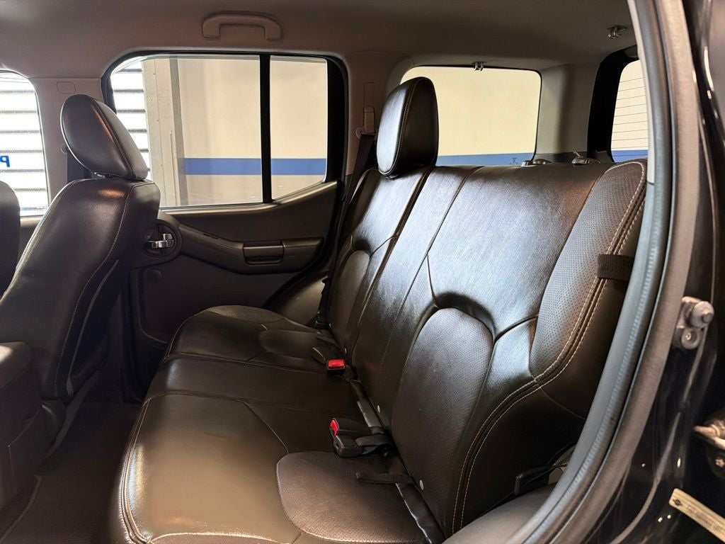 2014 Nissan Xterra PRO-4X w/ Leather & Tow Pkg