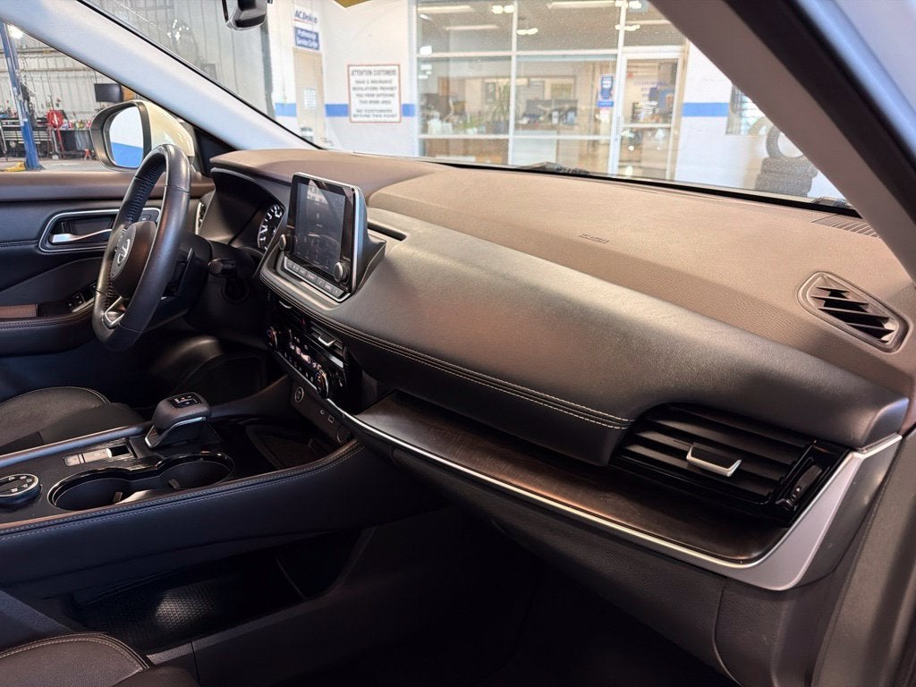 2021 Nissan Rogue SL AWD w/ Intelligent Cruise