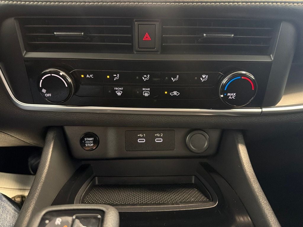2024 Nissan Rogue S w/ Cargo Pkg