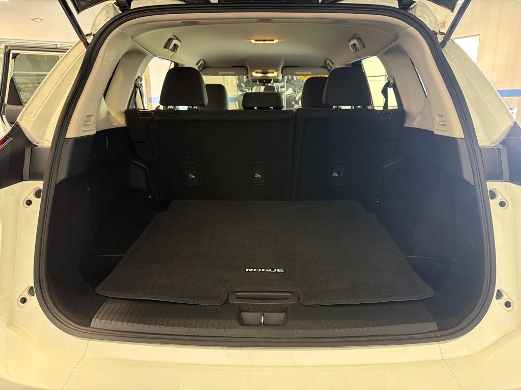 2024 Nissan Rogue S w/ Cargo Pkg