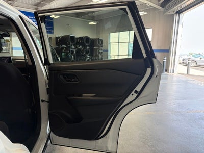 2024 Nissan Rogue S w/ Cargo Pkg