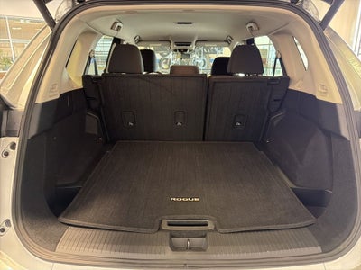 2025 Nissan Rogue SV w/ Pro-Pilot Assit