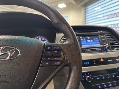 2015 Hyundai Sonata SE w/ Popular Equipment Pkg