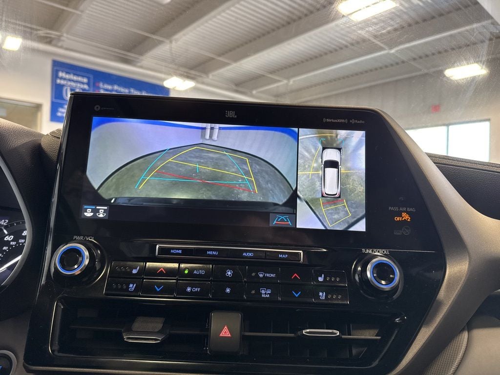 2021 Toyota Highlander Limited w/ Birds Eye View