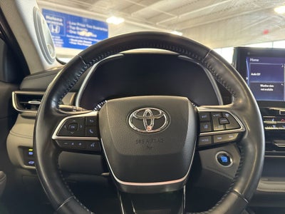 2021 Toyota Highlander Limited w/ Birds Eye View