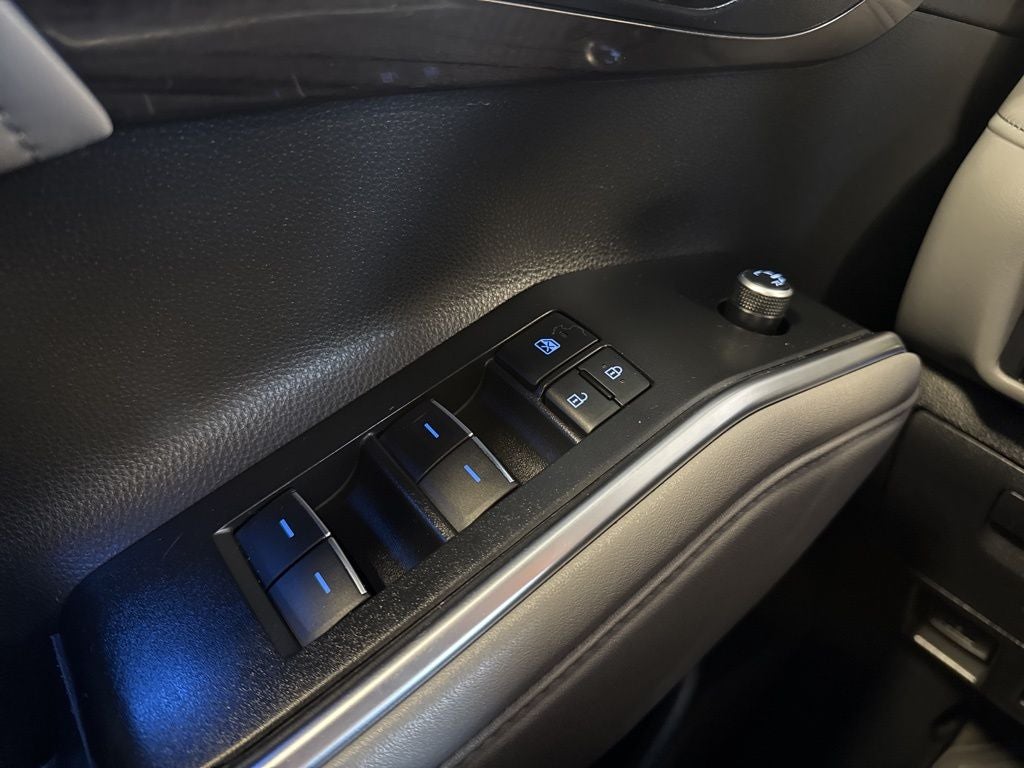 2021 Toyota Highlander Limited w/ Birds Eye View