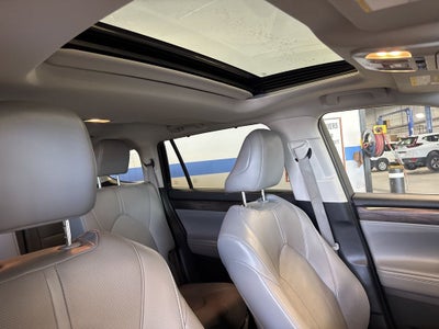2021 Toyota Highlander Limited w/ Birds Eye View