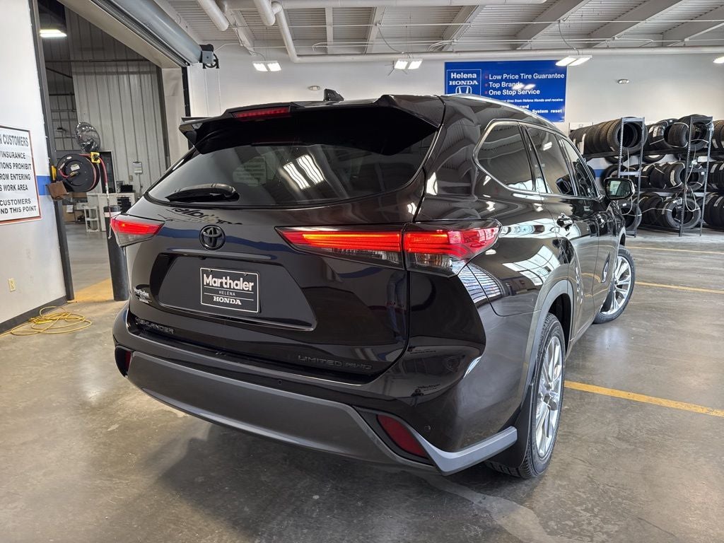 2021 Toyota Highlander Limited w/ Birds Eye View