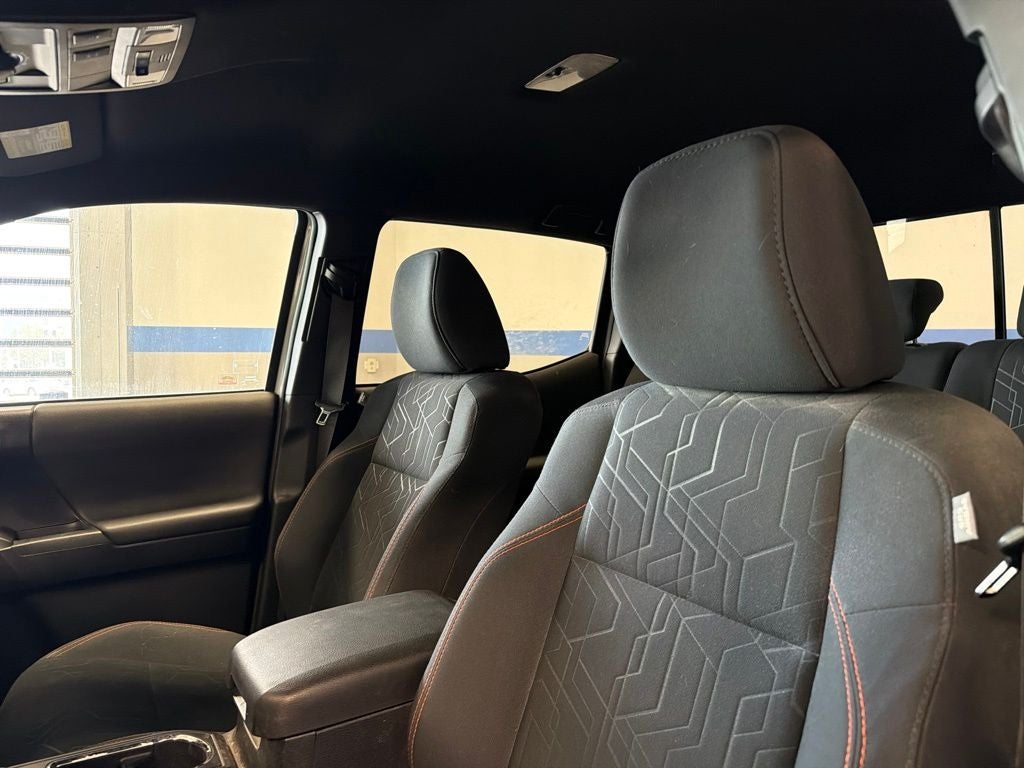 2018 Toyota Tacoma TRD Off-Road w/ Nav V6