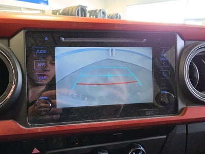 2018 Toyota Tacoma TRD Off-Road w/ Nav V6