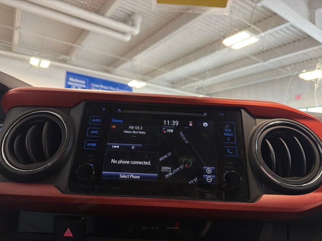 2018 Toyota Tacoma TRD Off-Road w/ Nav V6