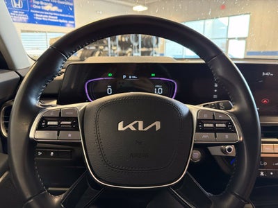 2024 Kia Telluride S w/ NAV & Moonroof Pkg