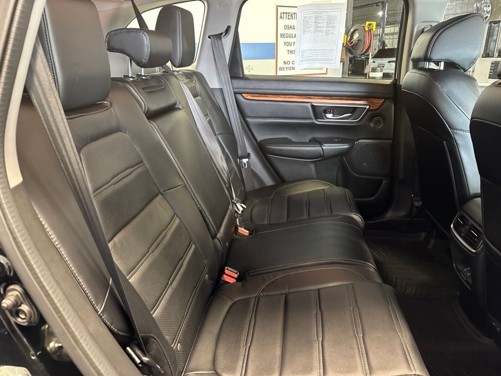 2019 Honda CR-V Touring w/ Nav