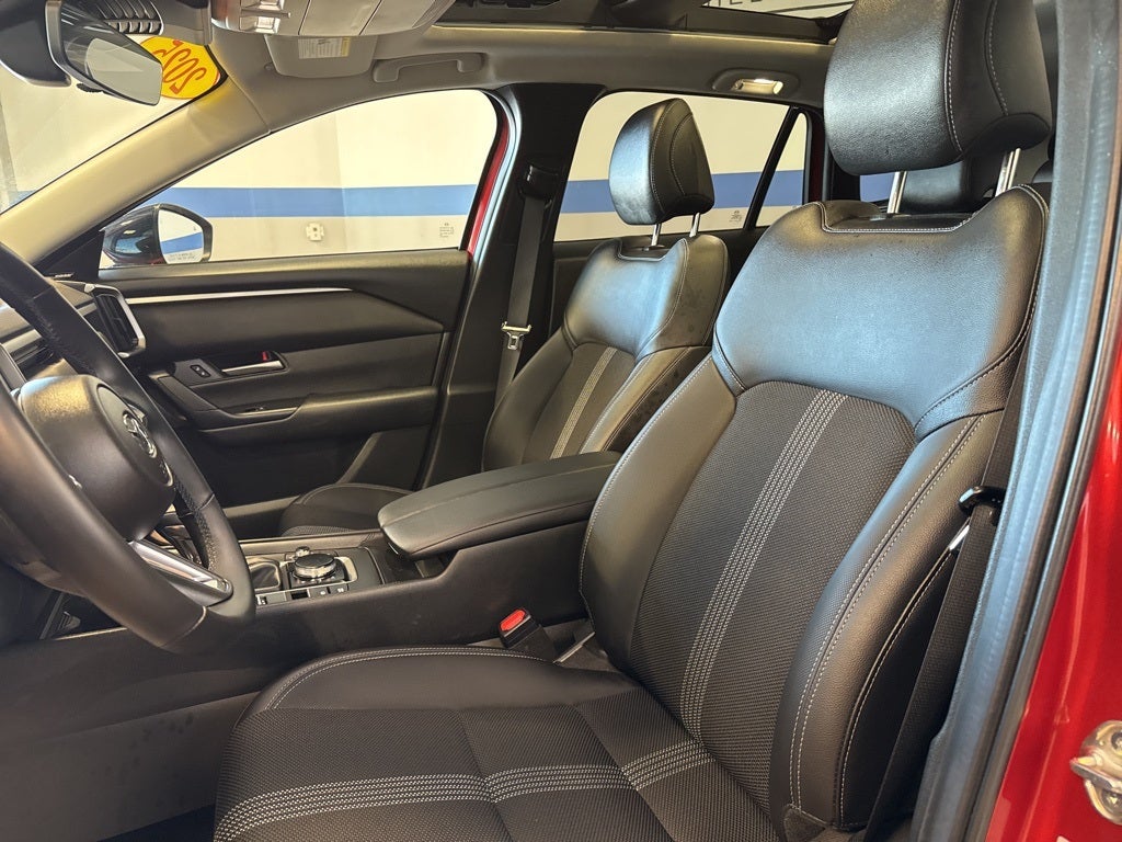 2025 Mazda Mazda CX-50 2.5 S Premium Package w/ Pano Roof & Adaptive Cruise