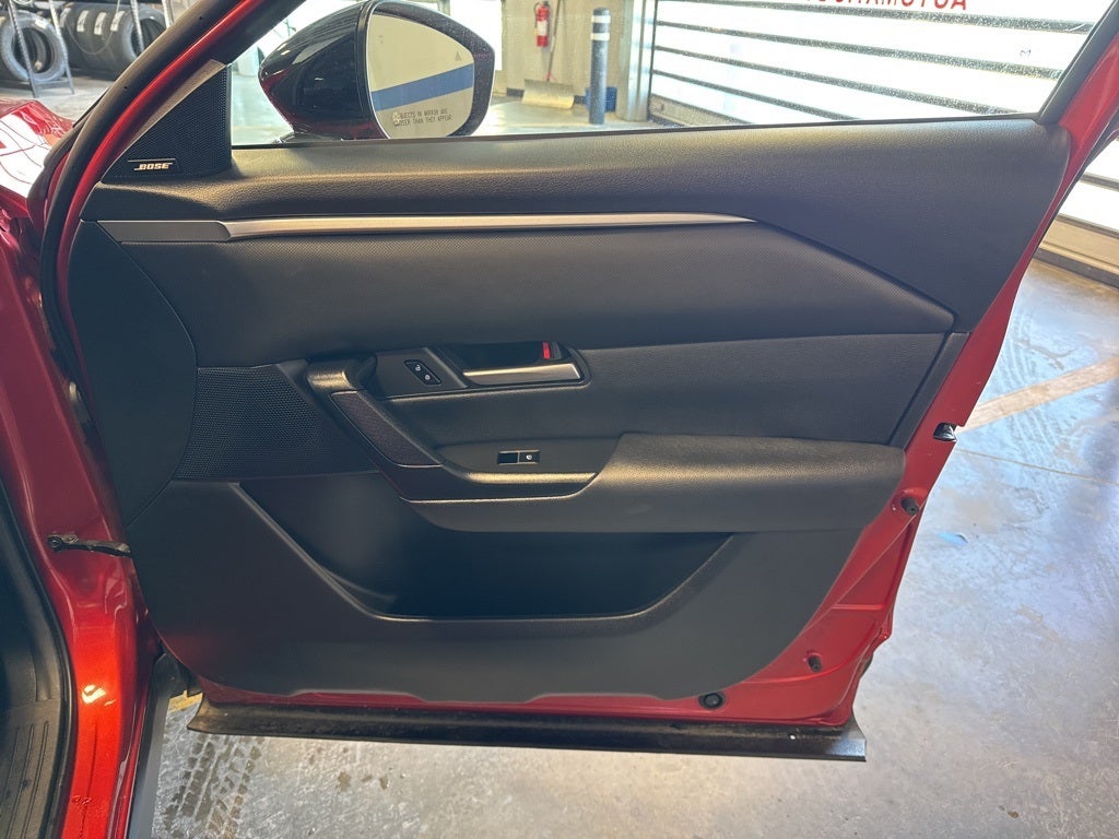 2025 Mazda Mazda CX-50 2.5 S Premium Package w/ Pano Roof & Adaptive Cruise