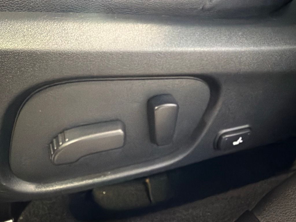 2015 Subaru Forester 2.5i Limited w/ Leather