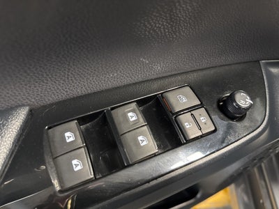 2016 Toyota Prius Three w/ Advanced Technology Pkg