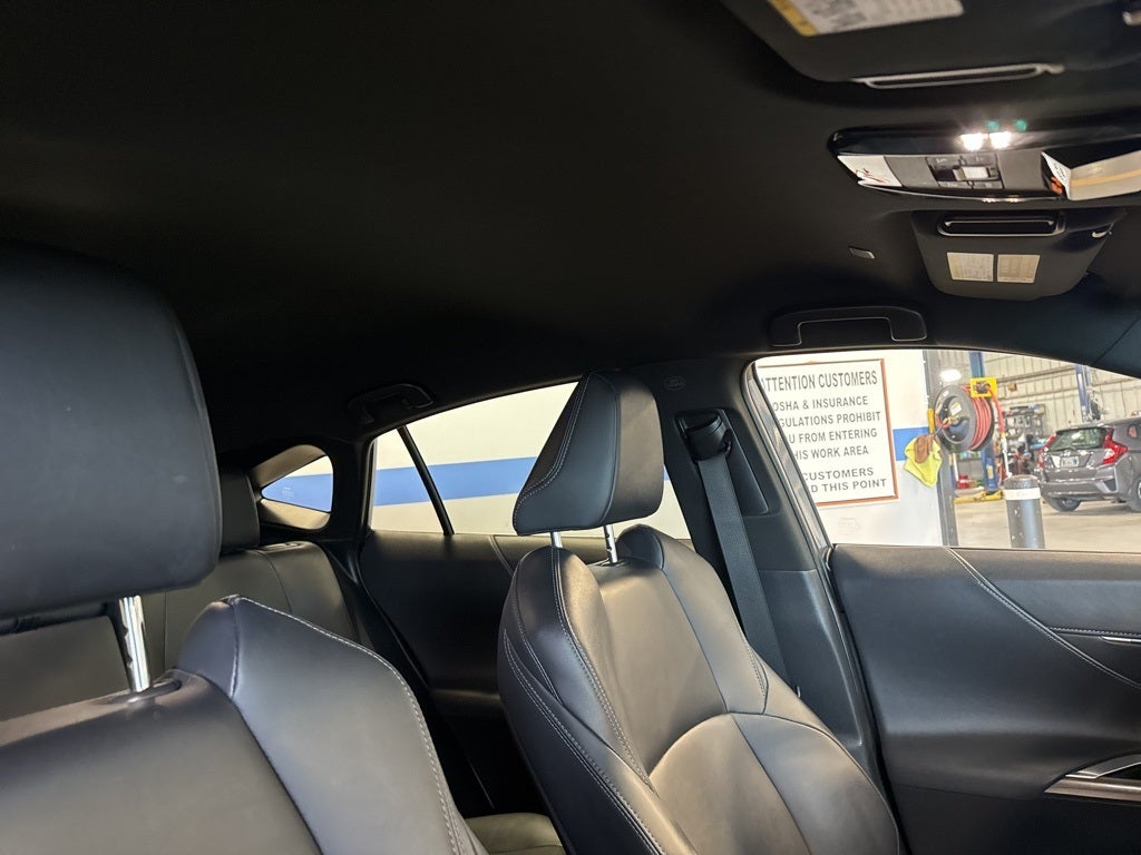 2024 Toyota Venza XLE Hybrid w/ Nav