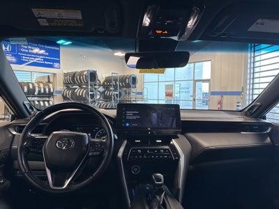 2024 Toyota Venza XLE Hybrid w/ Nav