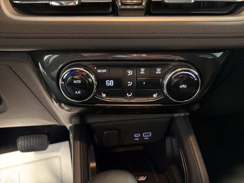 2025 Chevrolet TrailBlazer LT w/ ZL3 Convenience & Cold Weather Pkg