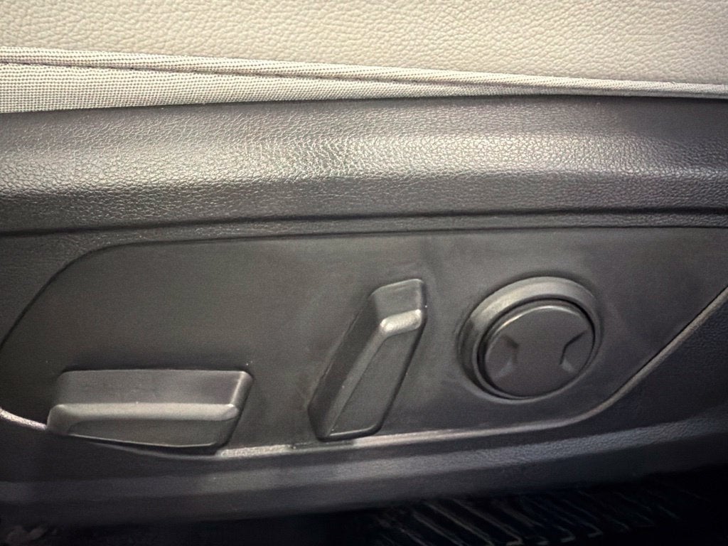 2026 Hyundai Tucson Hybrid Limited w/ Option Group 01