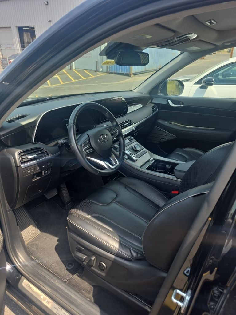 2022 Hyundai Palisade Limited w/ Cargo Pkg