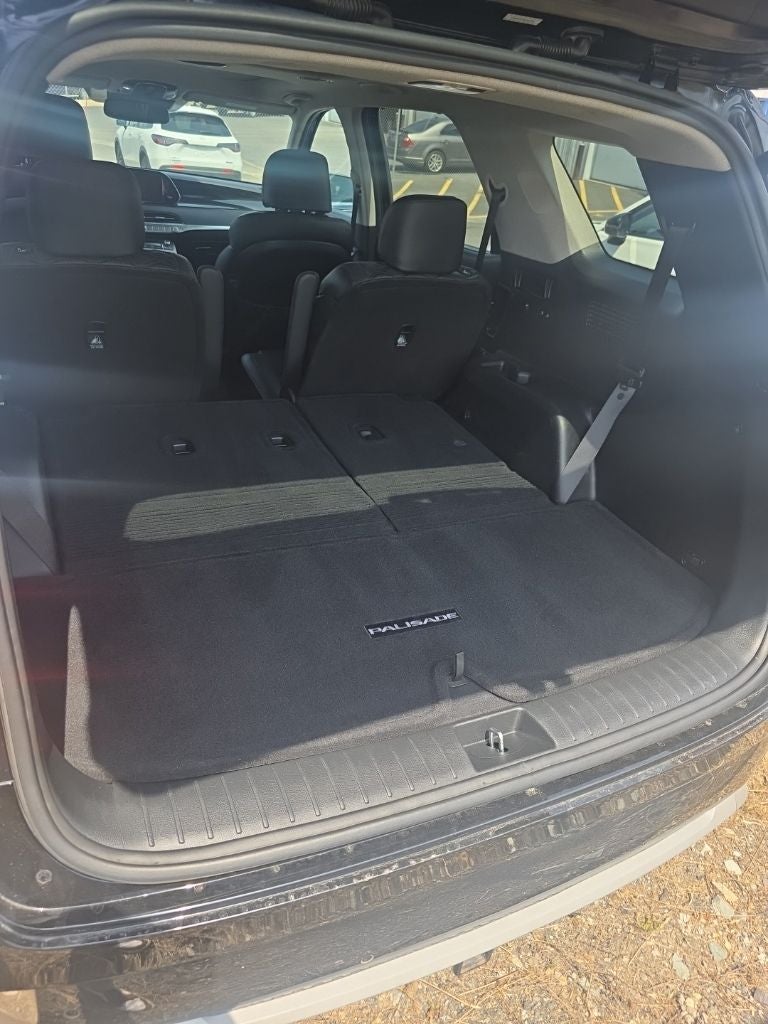 2022 Hyundai Palisade Limited w/ Cargo Pkg