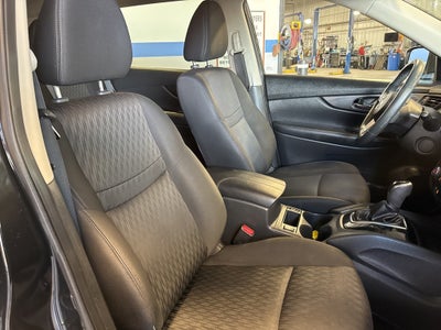 2018 Nissan Rogue SV AWD w/ Heated Seats