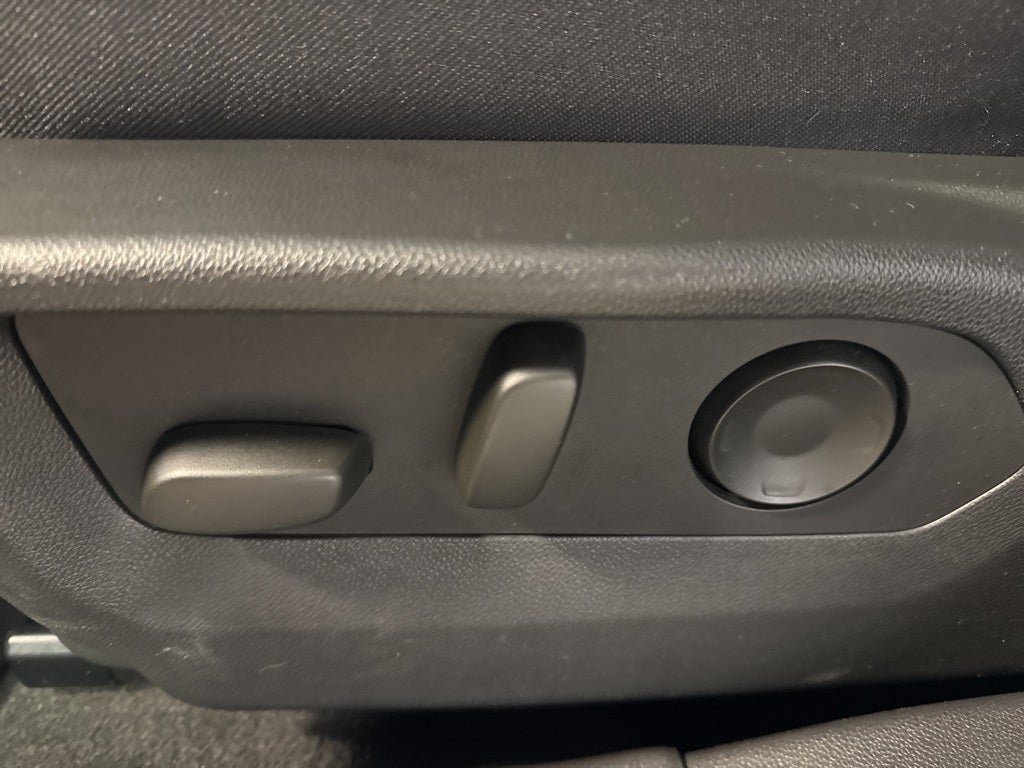 2025 Buick Envision Preferred w/ Adaptive Cruise