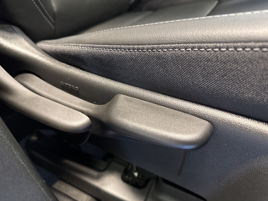 2025 Buick Envision Preferred w/ Adaptive Cruise