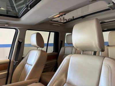 2011 Land Rover LR4 V8