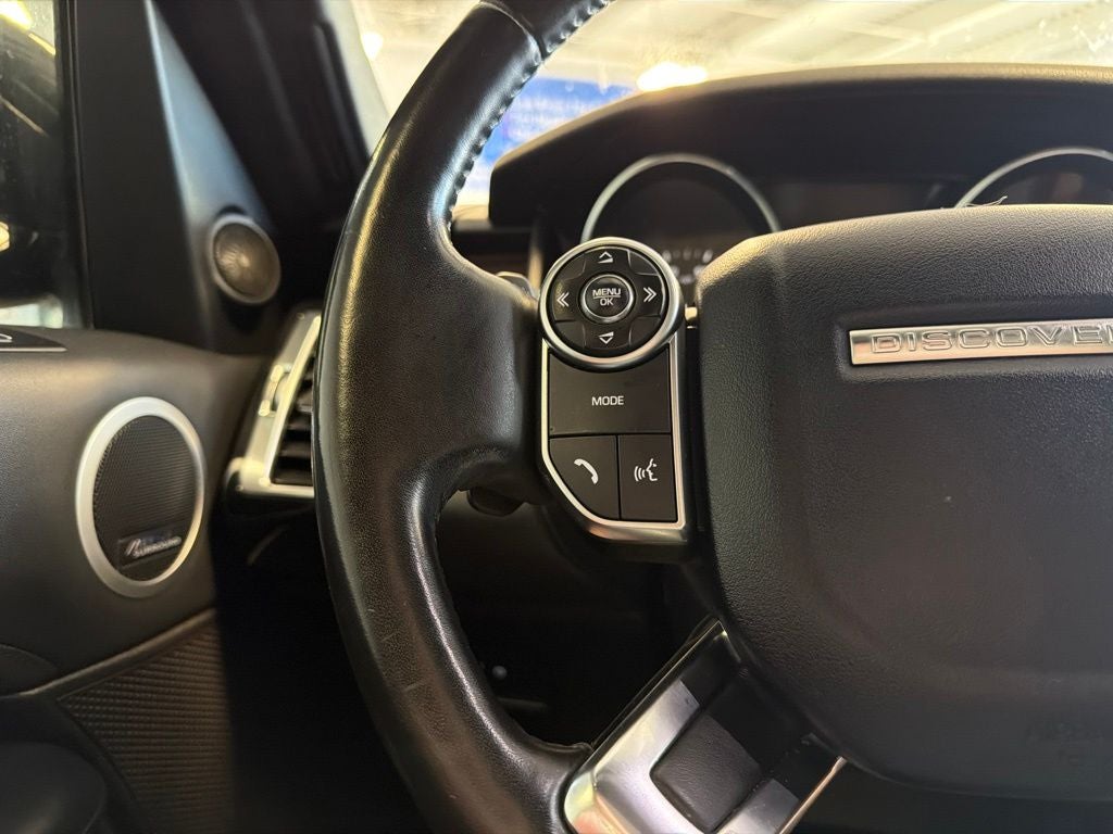 2017 Land Rover Discovery HSE Luxury