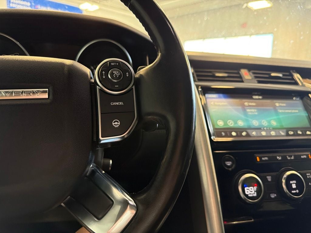 2017 Land Rover Discovery HSE Luxury