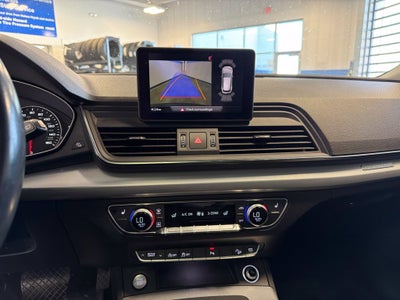 2018 Audi Q5 2.0T Premium Plus w/ Pano Roof & Nav