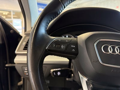 2018 Audi Q5 2.0T Premium Plus w/ Pano Roof & Nav