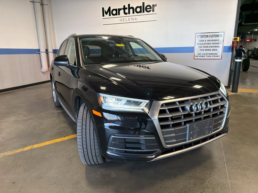 2018 Audi Q5 2.0T Premium Plus w/ Pano Roof & Nav
