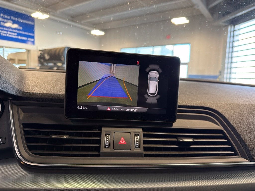 2018 Audi Q5 2.0T Premium Plus w/ Pano Roof & Nav
