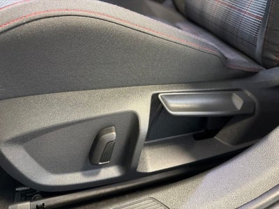 2025 Volkswagen Golf GTI 2.0T S w/ Nav & Heated Seats
